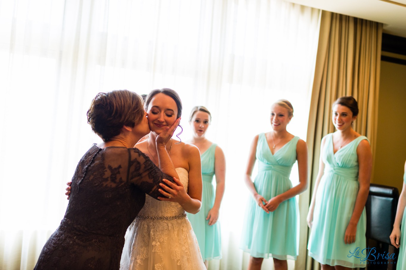 Presidential Hilton Kansas City Wedding Photography Bride and Mother