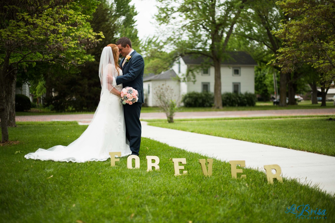 Bride Groom Portraits Seneca Kansas Wedding Photography Emma York