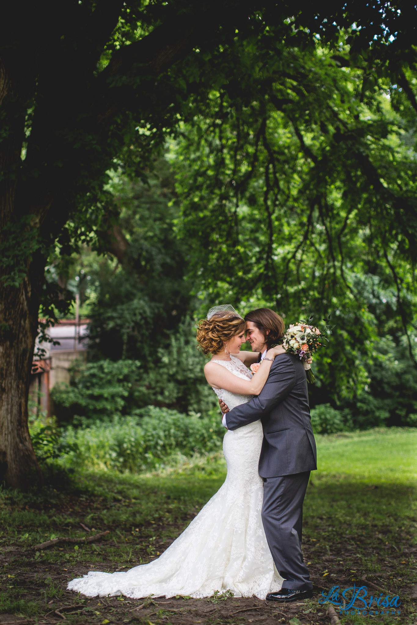 Wedding Bride Groom First Look Aurora Nebraska La Brisa Photography Sarah Gudeman