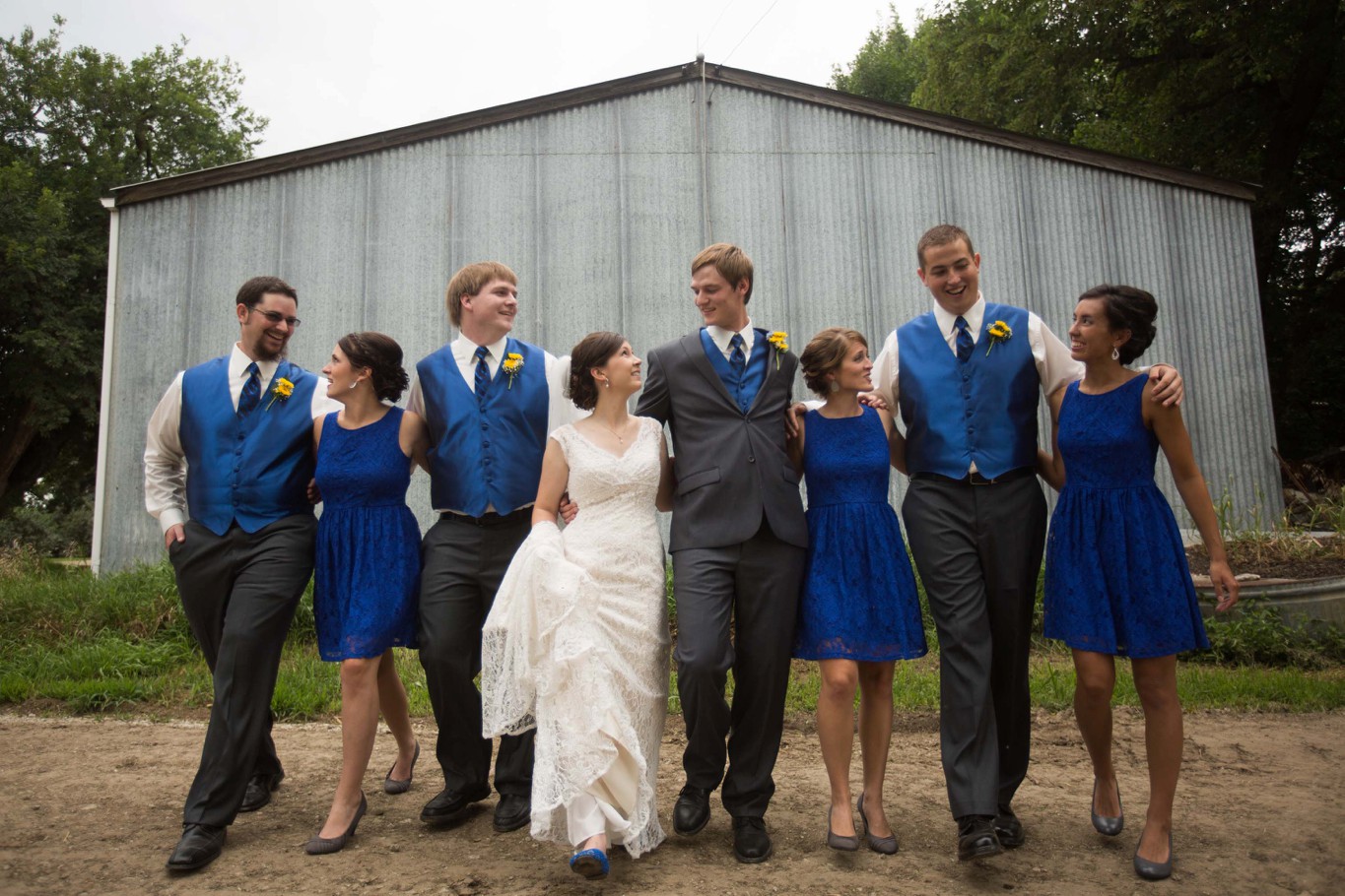 Fremont Nebraska Wedding Photographer Emma York La Brisa Photography