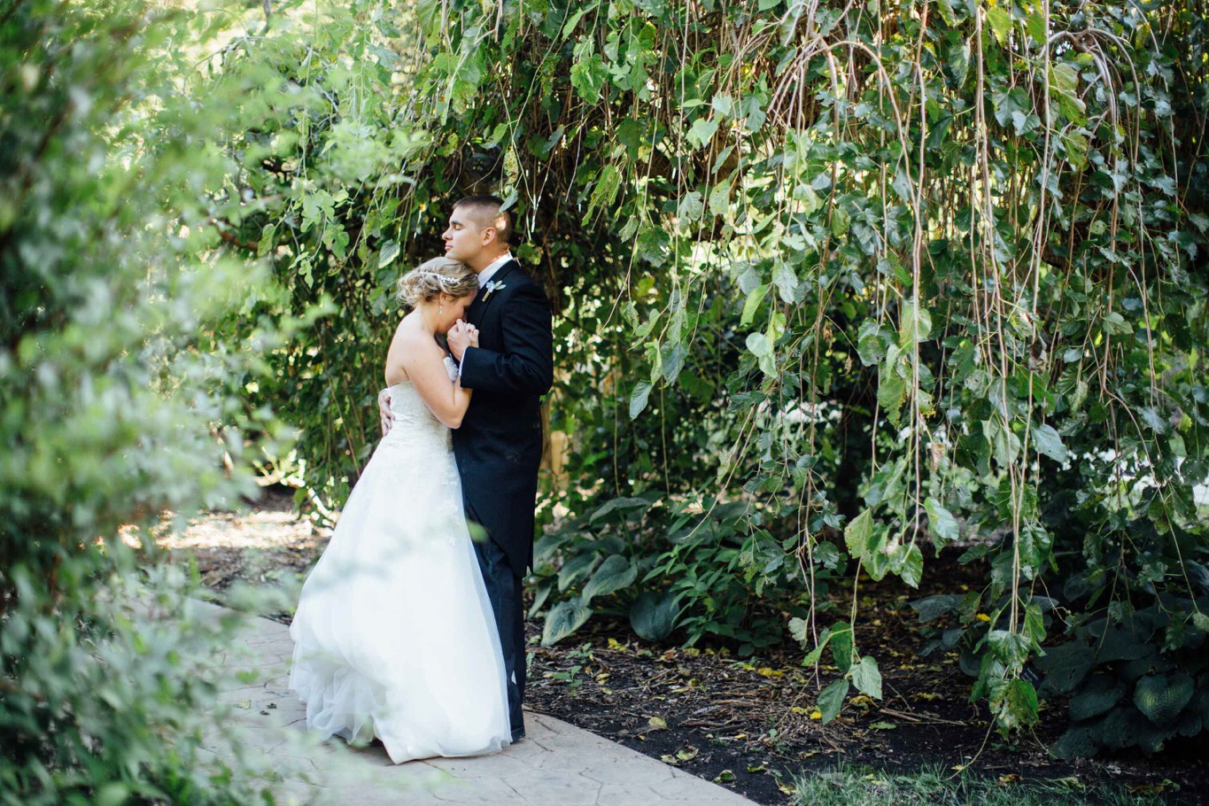 La Brisa Photography Topeka Kansas Wedding Photographer Emma York