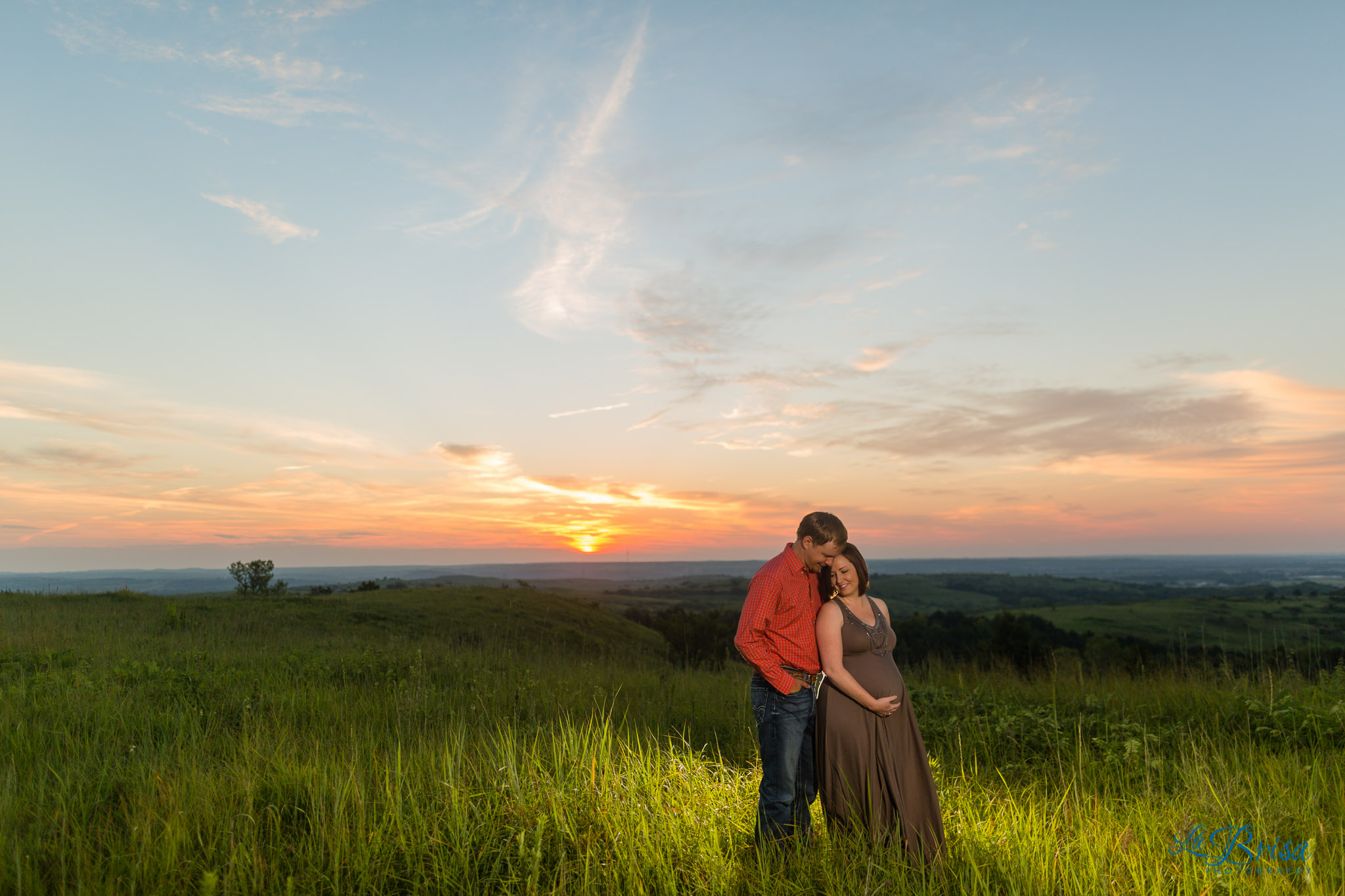 Manhattan KS Maternity Photographer Chris Hsieh La Brisa Photography