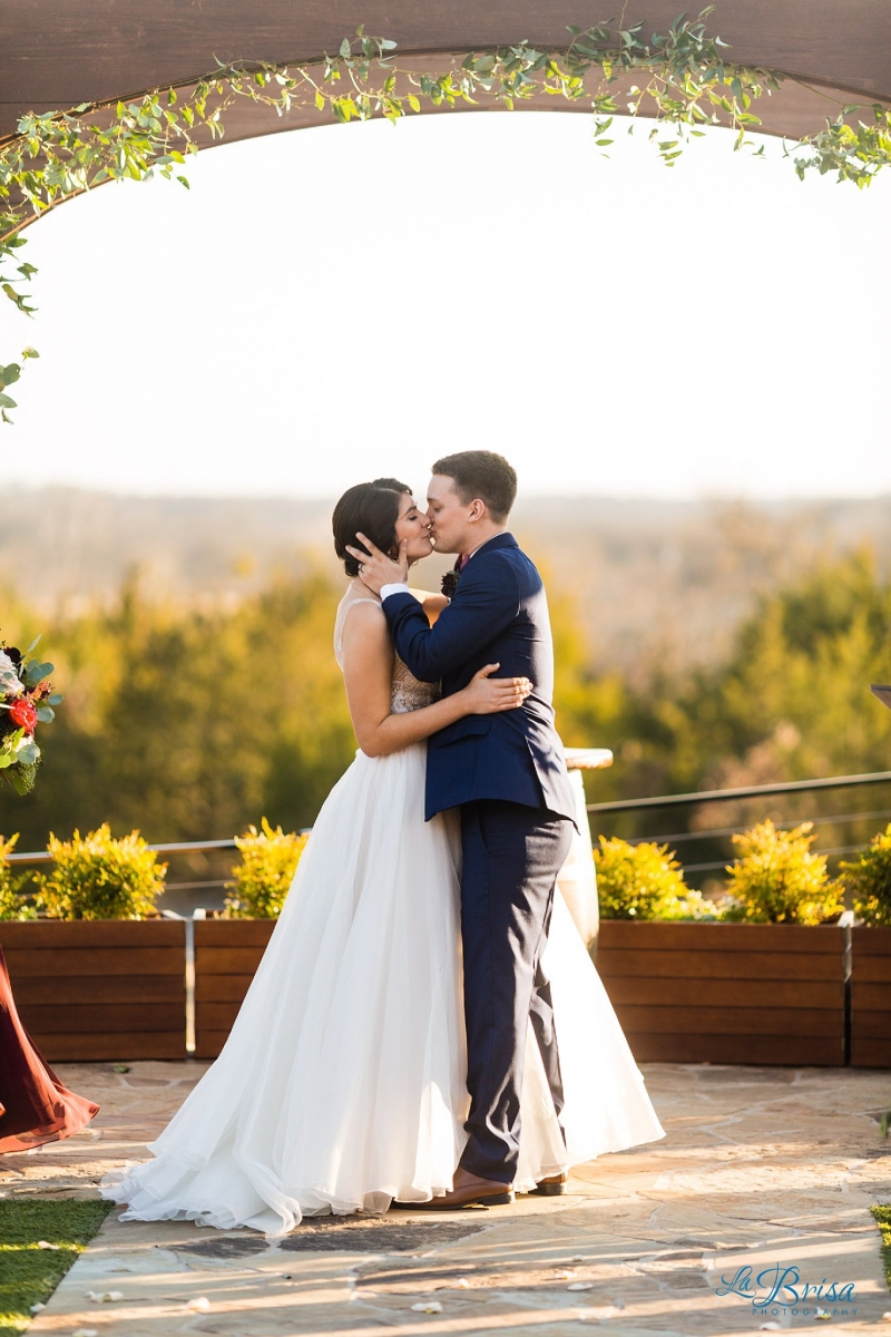 bride groom first kiss stone crest wedding ceremony