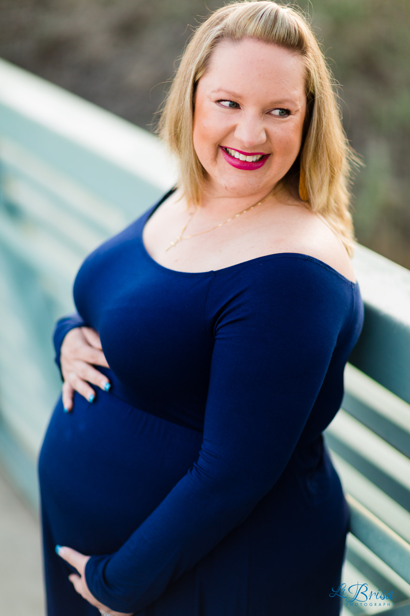 maternity baby bump bridge