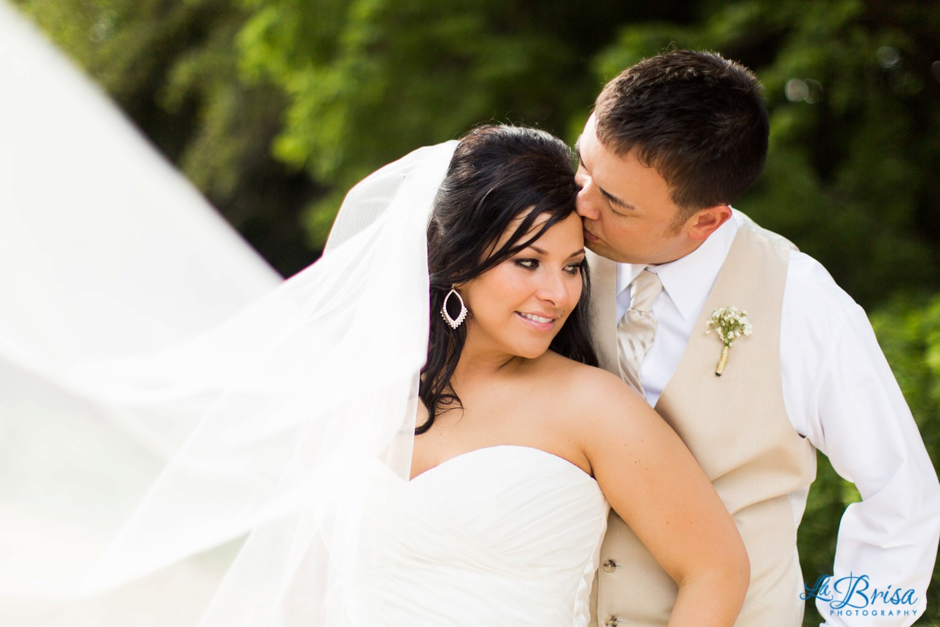 Wedding Bride Groom Open Field Concordia Kansas La Brisa Photography Emma York